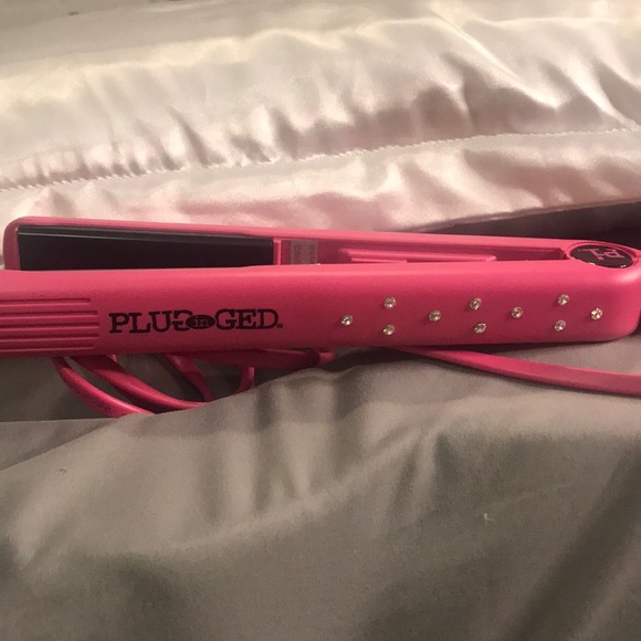 Pink Rhinestone Straightener Never Used - Picture 1 of 1